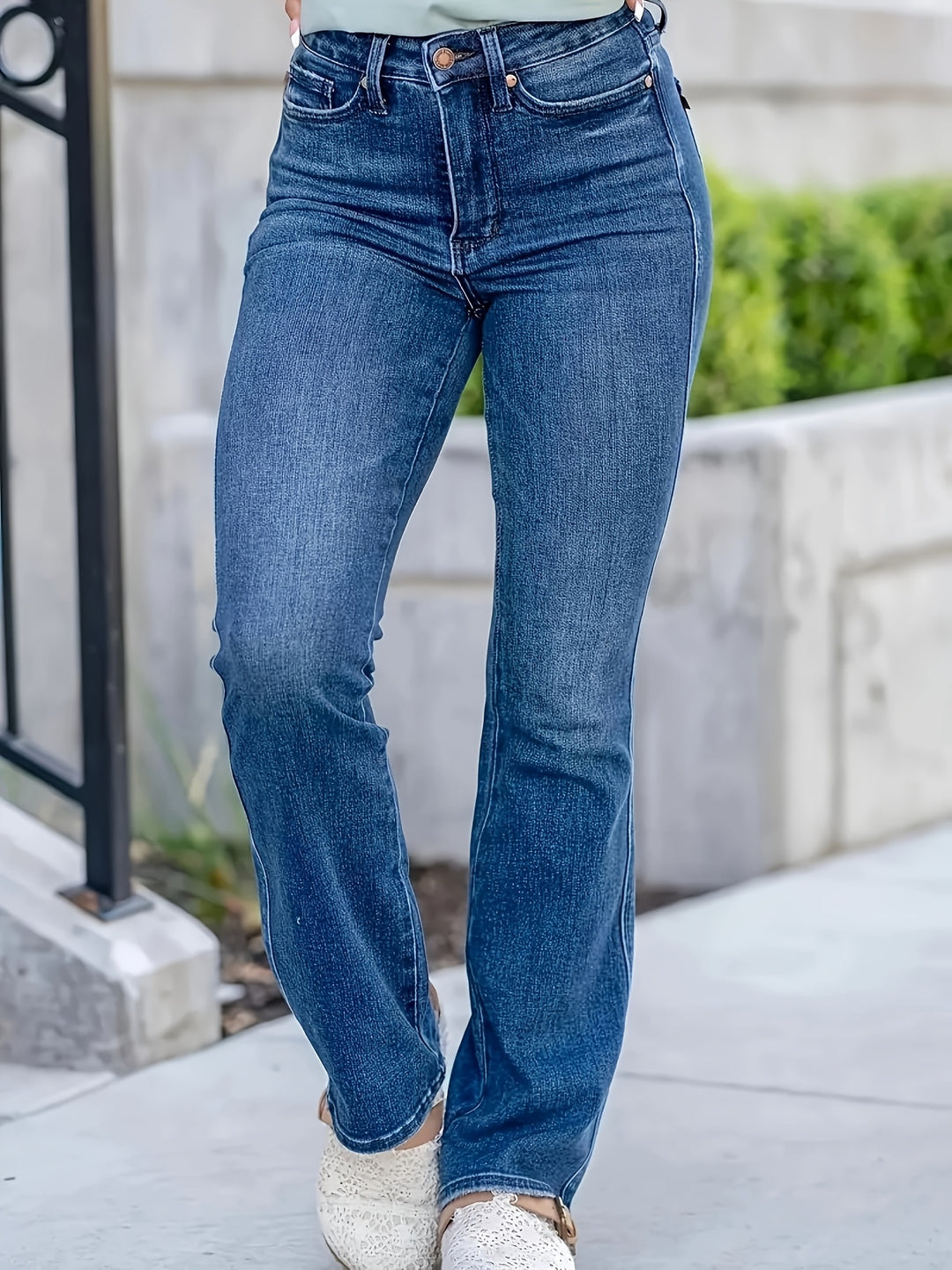 Women's High Waist Straight Fit Denim Pants Elegant Style
