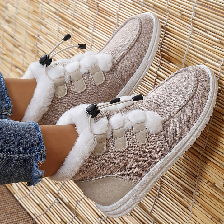 Women's Winter Slip-On Shoes with Faux Fur Collar and Round Toe