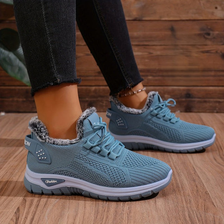 Women's Winter Boots Plush Fleece-Lined Ankle Boots Lace-Up Closure-B Unique Fashions