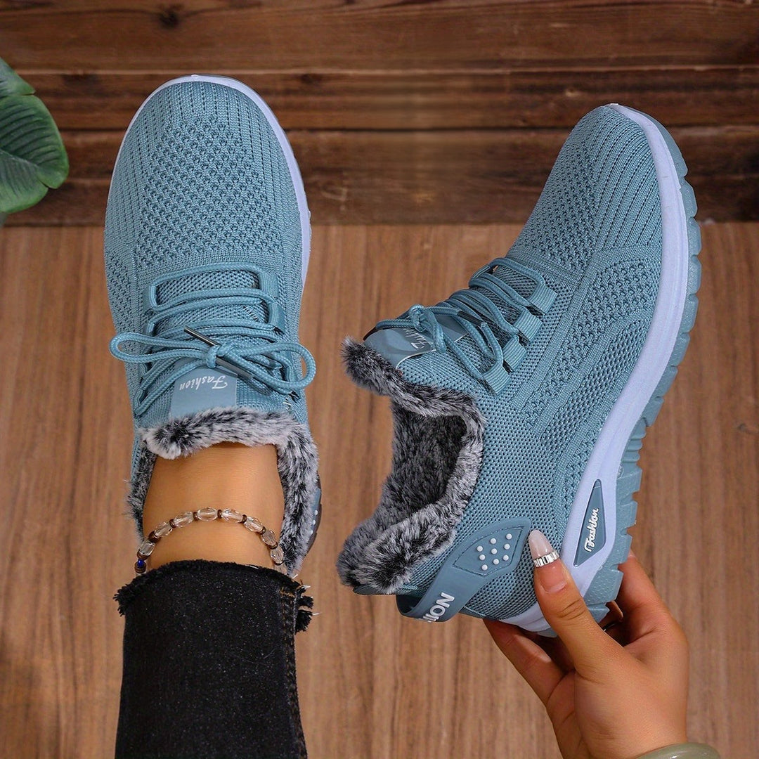 Women's Winter Boots Plush Fleece-Lined Ankle Boots Lace-Up Closure-B Unique Fashions